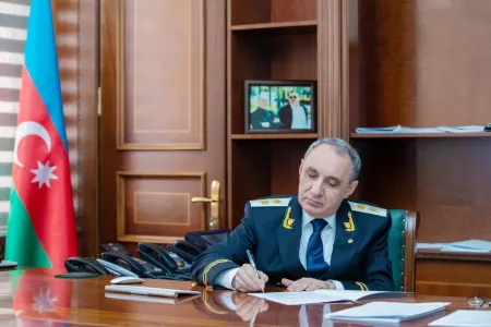 Kamran Əliyev Özbəkistana getdi