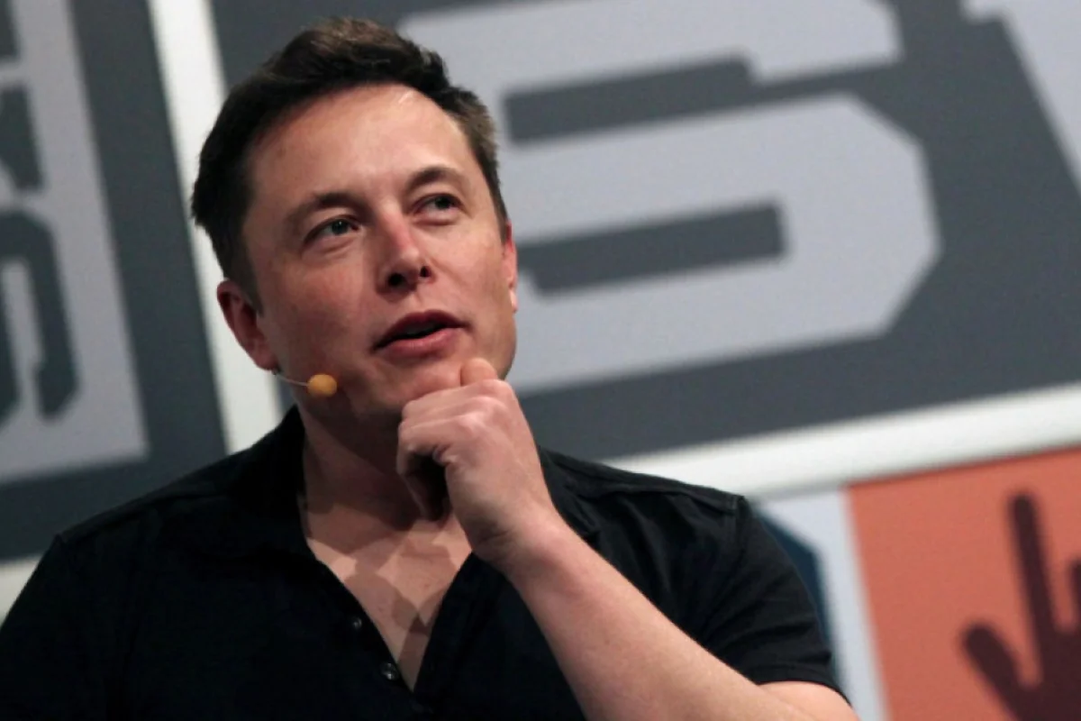 İlon Mask "Twitter"i almaq istəyir