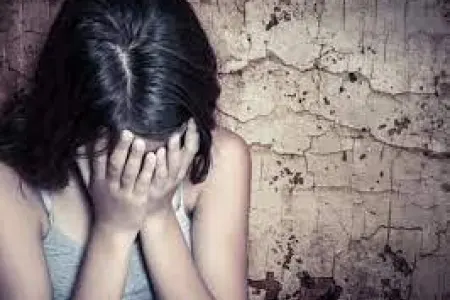 Evdən qaçıb Bakıya gələn 14 yaşlı qızla dəfələrlə cinsi əlaqəyə girdi