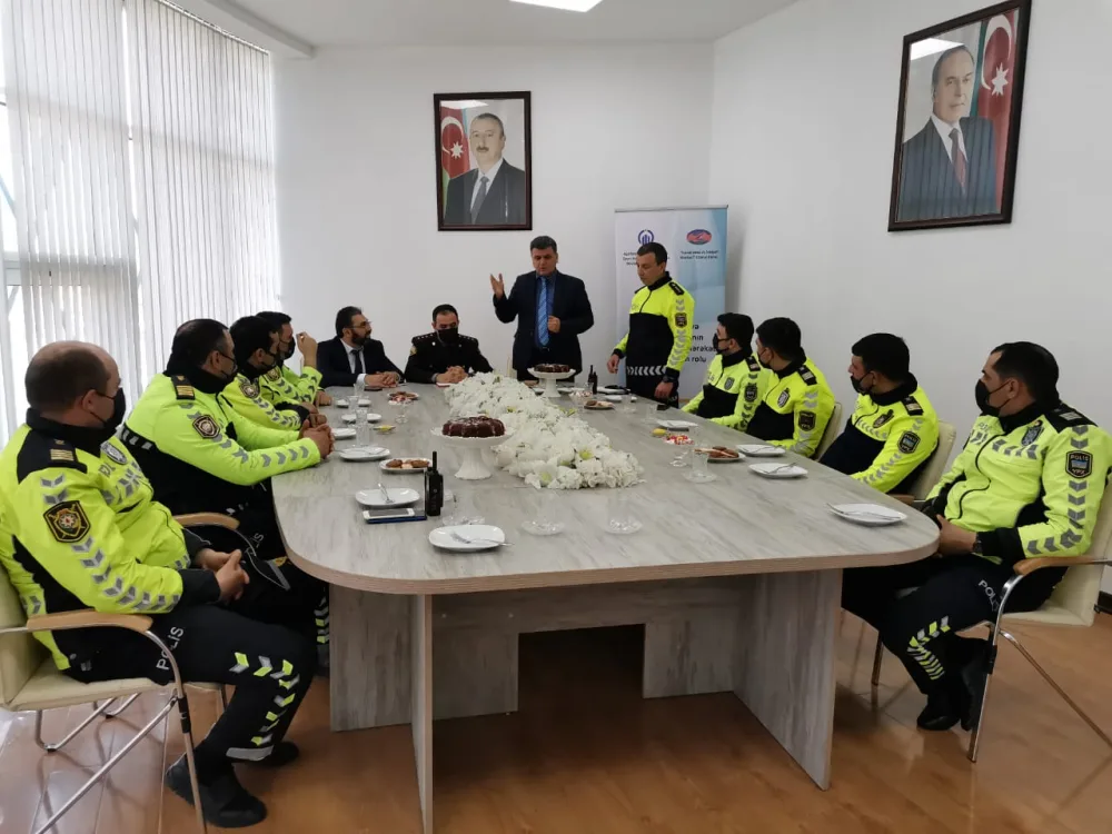 Yol polisləri ilə görüş oldu - FOTO - VİDEO
