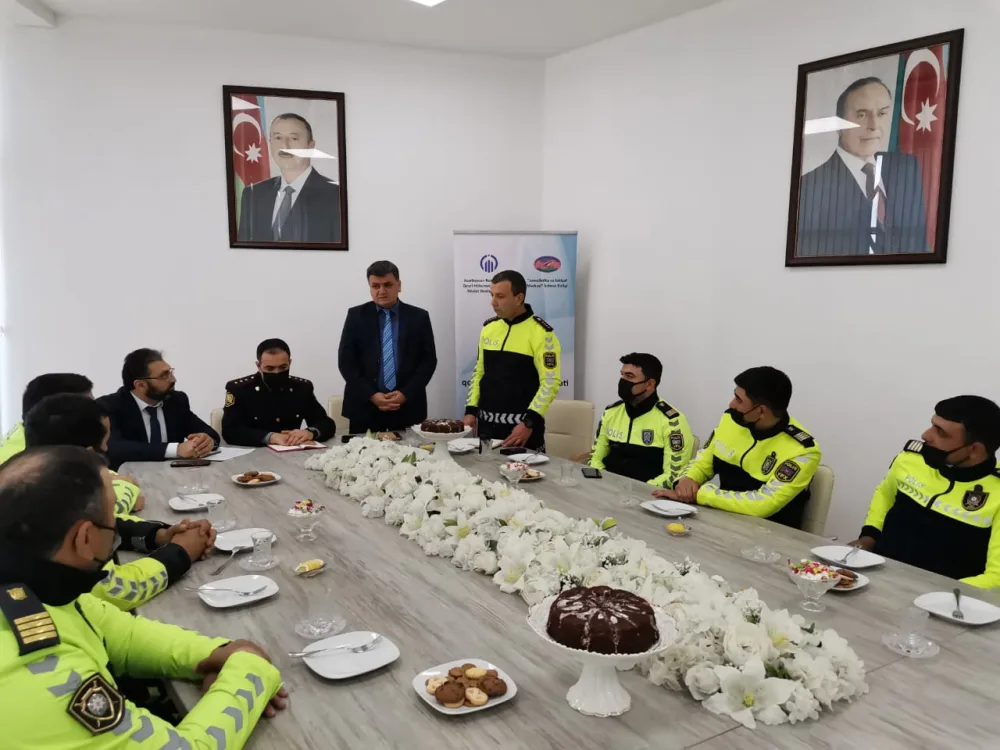 Yol polisləri ilə görüş oldu - FOTO - VİDEO