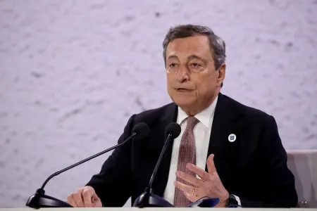 İtaliyanın baş naziri koronavirusa yoluxub