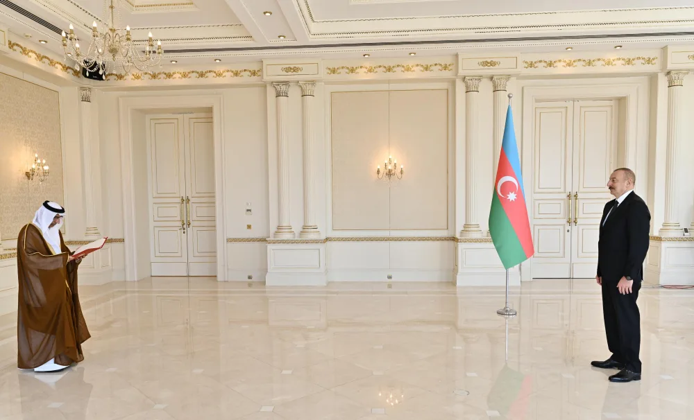 İlham Əliyev yeni səfirlərin etimadnamələrini qəbul etdi - FOTO- YENİLƏNİB
