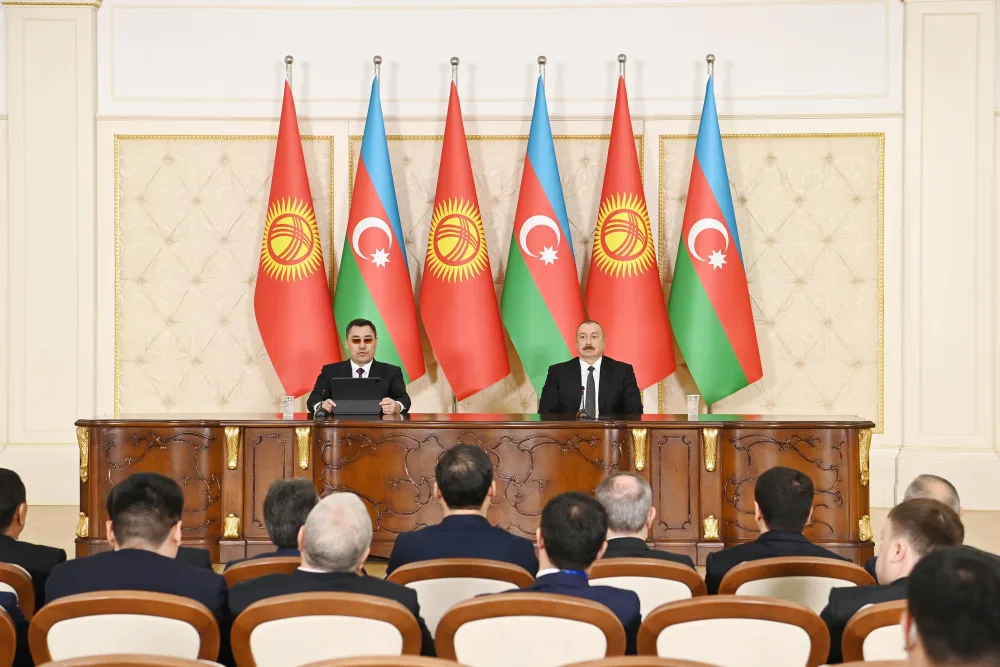 İlham Əliyev və Japarov mətbuata bəyanatlarla çıxış etdilər - FOTO - YENİLƏNİB