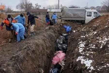 Mariupol yaxınlığındakı kütləvi məzarlıqda 9000-ə qədər cəsəd basdırıla bilər