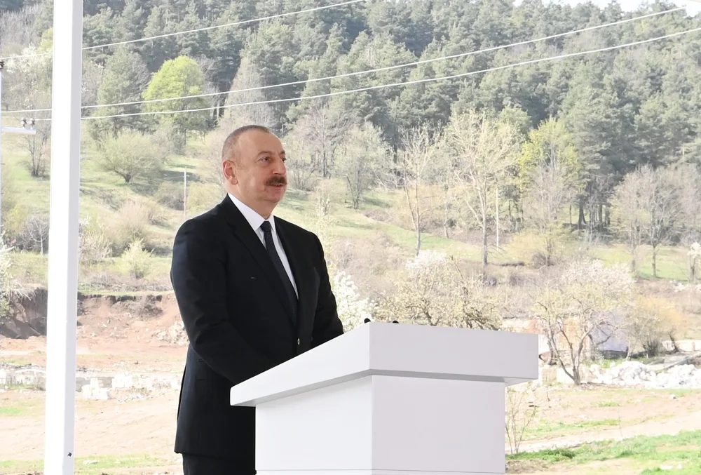 Prezident Dünya Azərbaycanlılarının V Qurultayında çıxış etdi - FOTO - YENİLƏNDİ