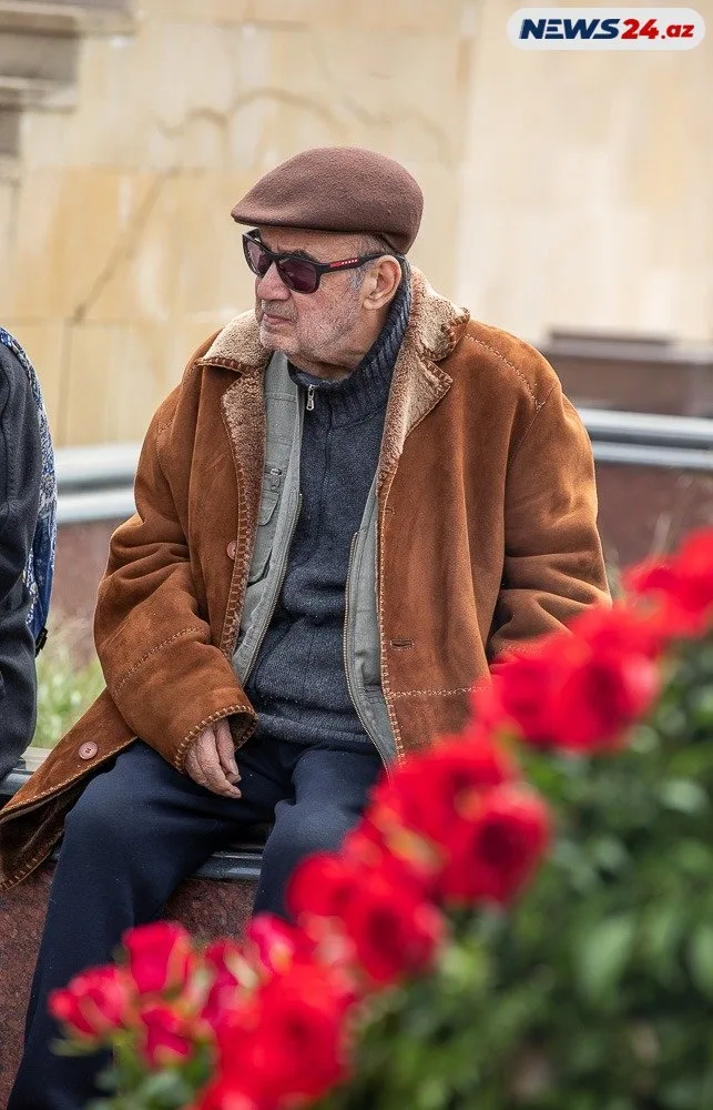 Ölümsüzlüyün 11-ci ili... - Anar Məmmədxanov anıldı - VİDEO