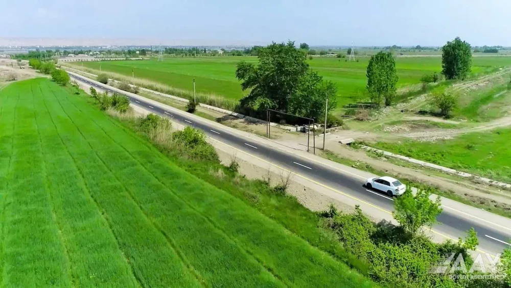 Yevlax rayonunda Tanrıqulular kənd yolu yenidən qurulub - VİDEO/FOTO