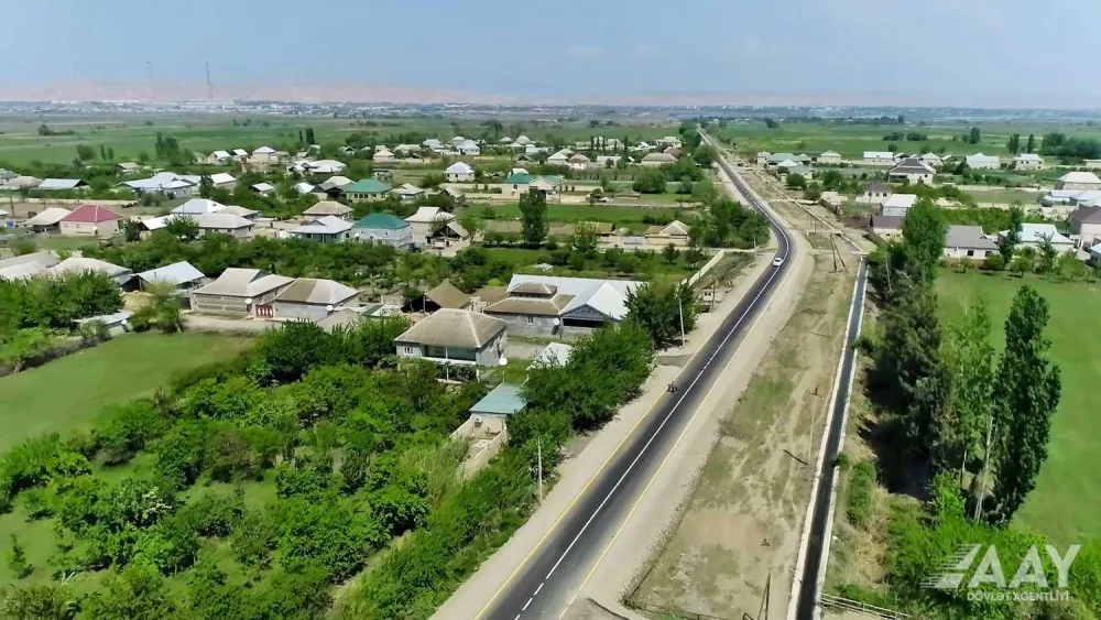 Yevlax rayonunda Tanrıqulular kənd yolu yenidən qurulub - VİDEO/FOTO