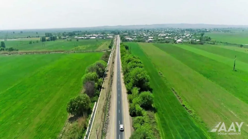 Yevlax rayonunda Tanrıqulular kənd yolu yenidən qurulub - VİDEO/FOTO