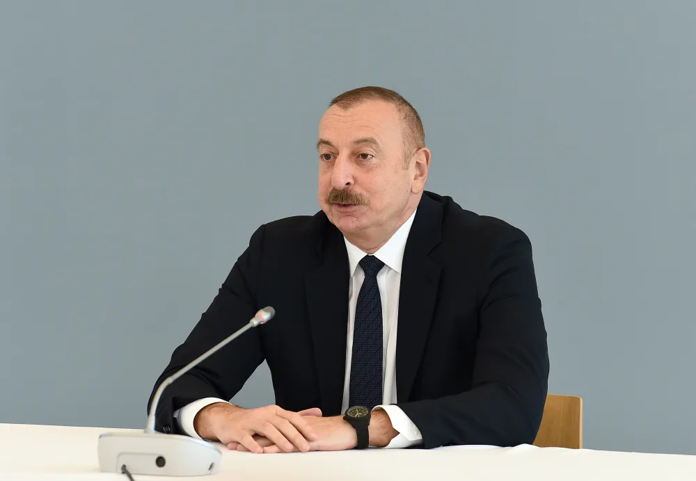 İlham Əliyev beynəlxalq konfransda iştirak edir - CANLI