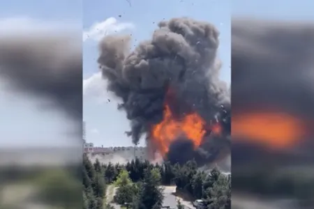 İstanbulda yanğın: Ölən və yaralananlar var
