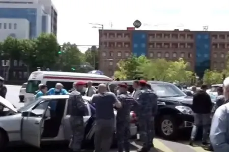 Paşinyanın kortejindən qadını vuraraq öldürən sürücü HƏBSDƏN QURTULDU
