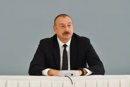 Dövlət başçısı: "Azərbaycan-Türkiyə-Rusiya üçtərəfli formatı haqda danışmaq hələ tezdir"