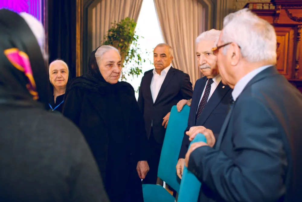 Bütün bayramları onlara borcluyuq... - Şəhid anaları və xanımları ilə Ramazan bayramı qeyd olundu