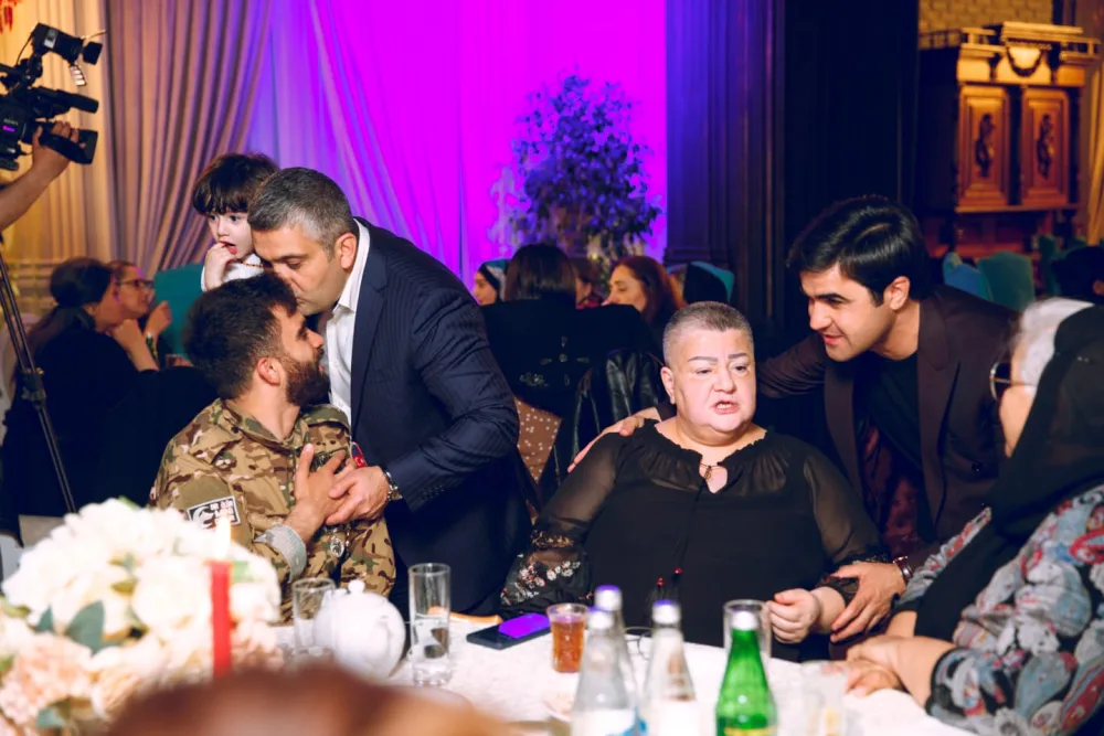 Bütün bayramları onlara borcluyuq... - Şəhid anaları və xanımları ilə Ramazan bayramı qeyd olundu