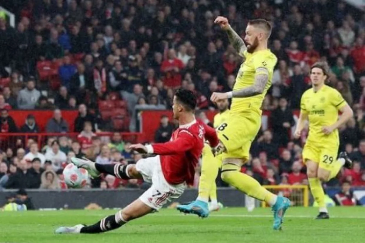 “Mançester Yunayted” 3 xalı 3 qolla qazandı - VİDEO