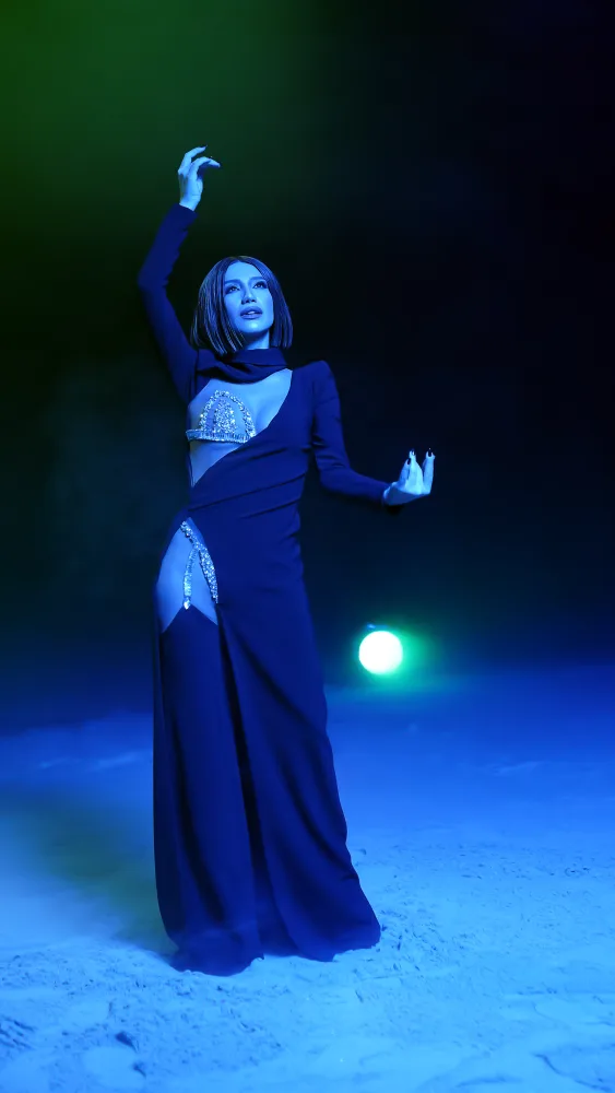 Röya "Ağla"ya Türkiyədə klip çəkdirdi - VİDEO