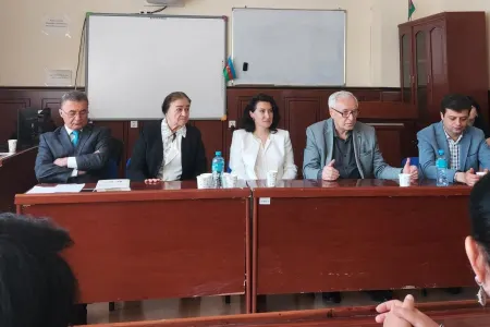 BDU-da Ömər Faiq Nemanzadənin varisləri ilə görüş keçirilib