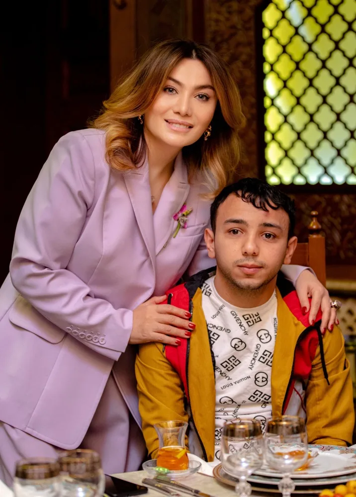 "Qürur duyuram ki, oğullarımın sizin kimi cəsur dayıları, əmiləri var" -Ruhi Əliyeva - QAZİLƏRLƏ BİR ARADA__NEWL__