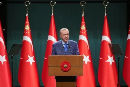 Türkiyə suriyalı qaçqınların könüllü qayıtmasını təmin edəcək - Ərdoğan