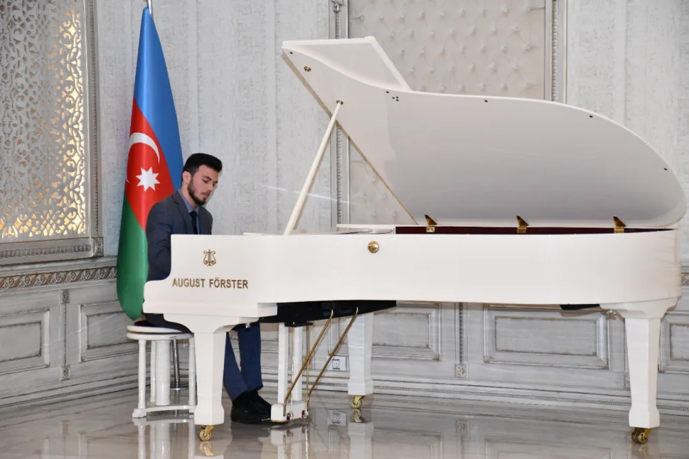 “ASAN xidmət” mərkəzlərində ulu öndər Heydər Əliyevə həsr olunan silsilə tədbirlər keçirilib