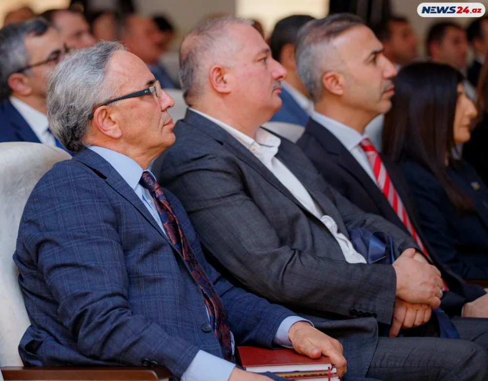 "Heydər Əliyev və müstəqil Azərbaycan mediasının inkişafı" adlı tədbir keçirildi - FOTO