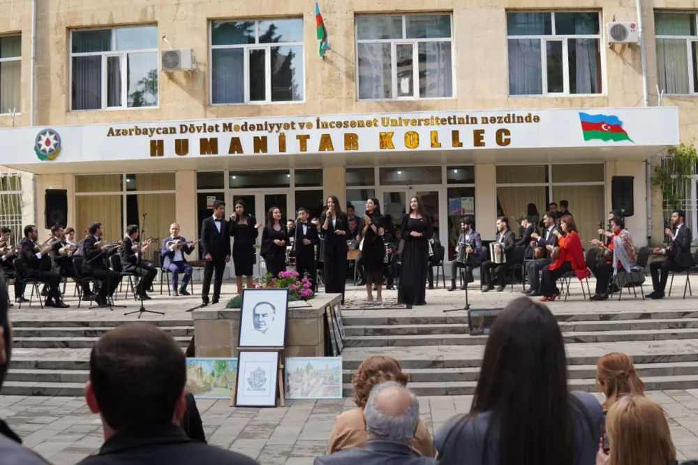 Humanitar Kollecdə ümummili lider Heydər Əliyevin anadan olmasının 99-cu ildönümü qeyd edildi - Fotolar