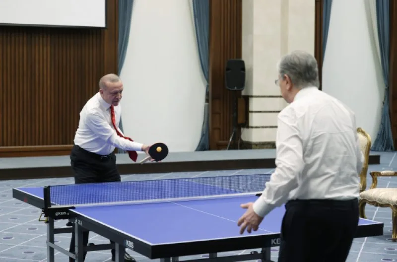 Ərdoğan Tokayevlə tennis oynadı - FOTO