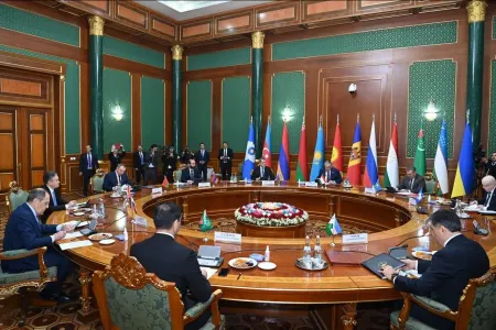 Ceyhun Bayramov MDB XİN başçıları Şurasının iclasında çıxış etdi - FOTO