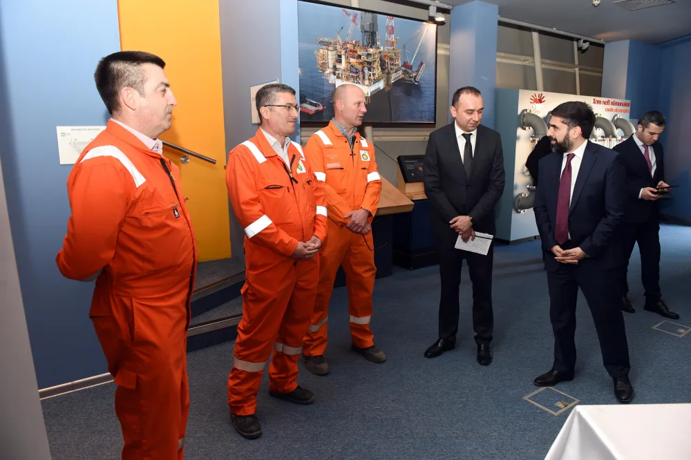 Mikayıl Cabbarov Səngəçal terminalındakı vəziyyətlə tanış olub - -FOTO