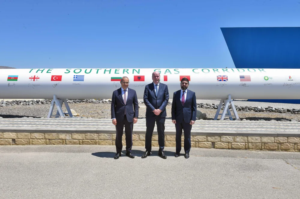 Mikayıl Cabbarov Səngəçal terminalındakı vəziyyətlə tanış olub - -FOTO