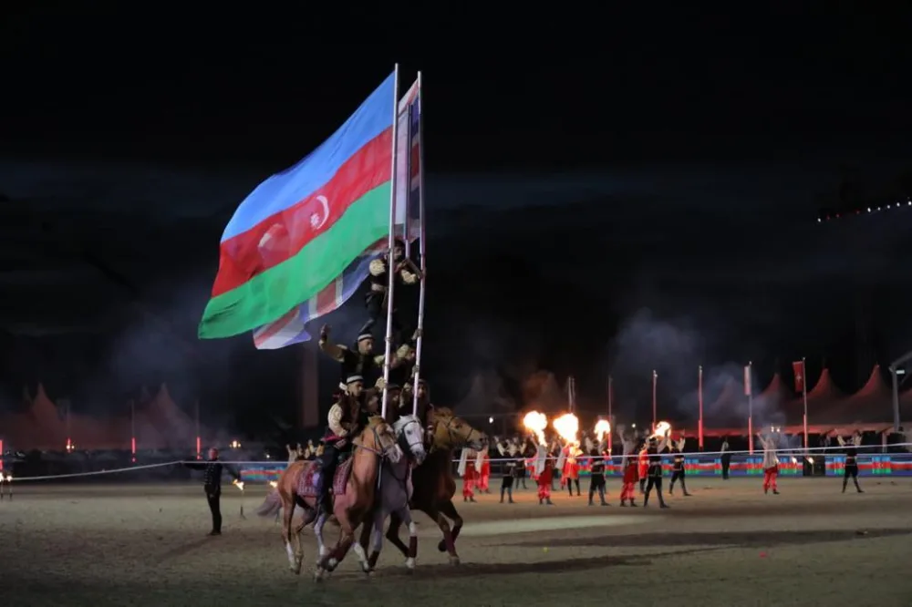 Qarabağ atları britaniyalıların qəlbini fəth edir