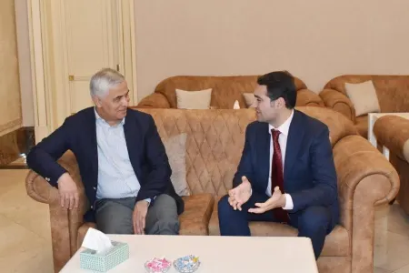 İqtisadi Əməkdaşlıq Təşkilatının Baş katibi Azərbaycana səfərə gəldi