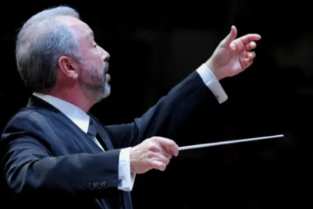 Dmitri Sitkovetski Bakıda səfərdədir