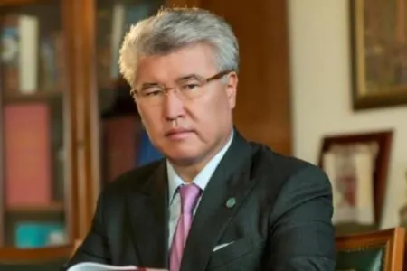 Qazaxıstanın sabiq naziri intihara cəhd edib