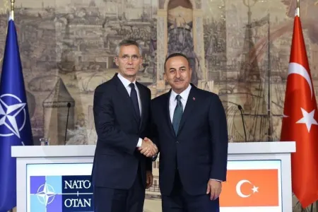 Çavuşoğlu NATO-nun Baş katibi ilə danışdı