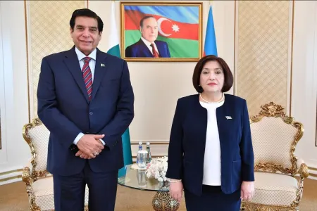 Azərbaycan və Pakistan parlament sədrlərinin görüşü oldu