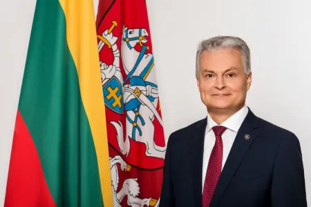 Litva Prezidenti Azərbaycana rəsmi səfərə gəldi