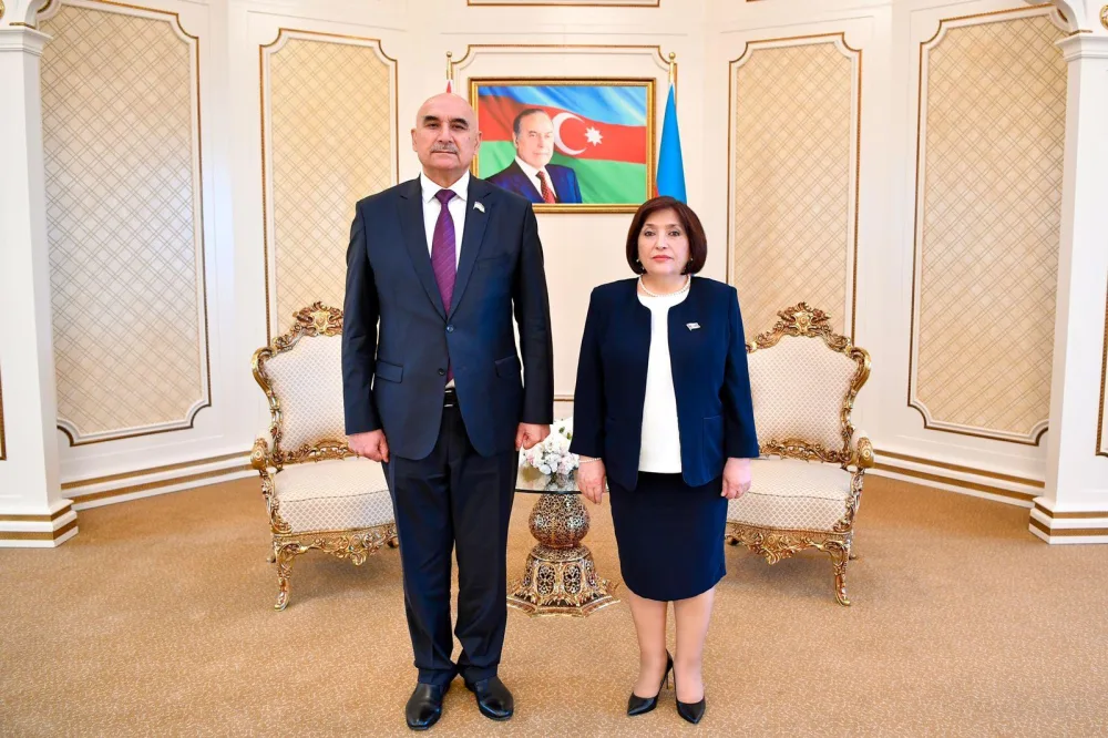 Sahibə Qafarova Mahmadtoir Zokirzoda ilə görüşdü
