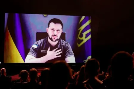 Kann Festivalı Zelenskinin çıxışı ilə başlayıb