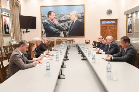 USAİD geri qayıdacaq məcburi köçkünlərlə bağlı layihə icra edəcək