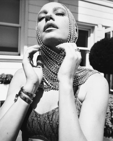 Serenay Sarıkaya üç milyon qazandı