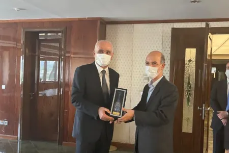 Şahin Mustafayev İranın energetika naziri ilə görüşdü