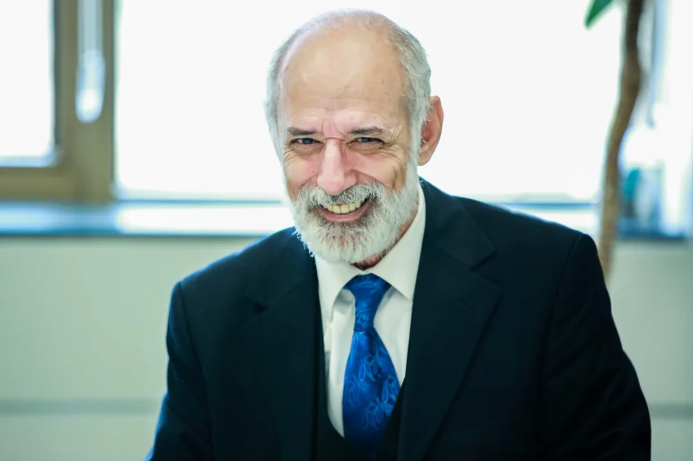 Murad Dadaşov “Xəzər TV”də təcrübə keçən tələbələrlə görüşdü - – FOTOLAR