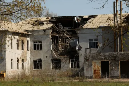 Rusiya Donbassın 39 yaşayış məntəqəsini atəşə tutub: 14 nəfər həlak oldu