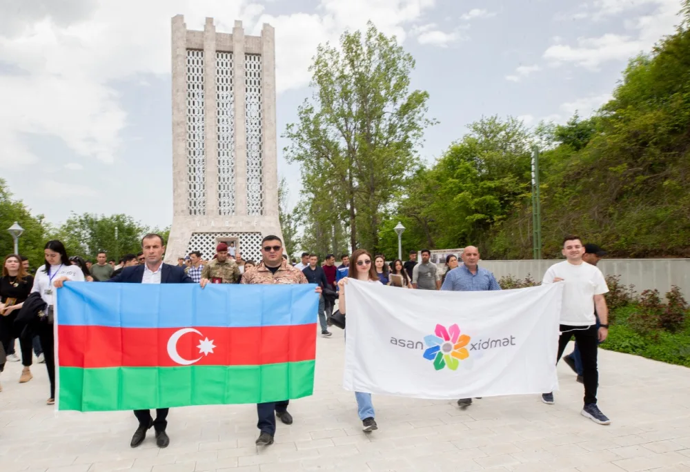 “ASAN xidmət”in şəhid ailəsi üzvü və qazi əməkdaşları Şuşaya səfər ediblər - VİDEO