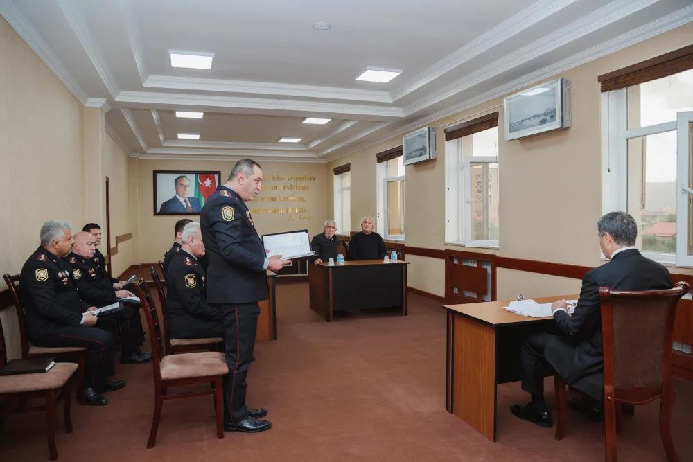 Vilayət Eyvazov vətəndaş qəbulu keçirdi