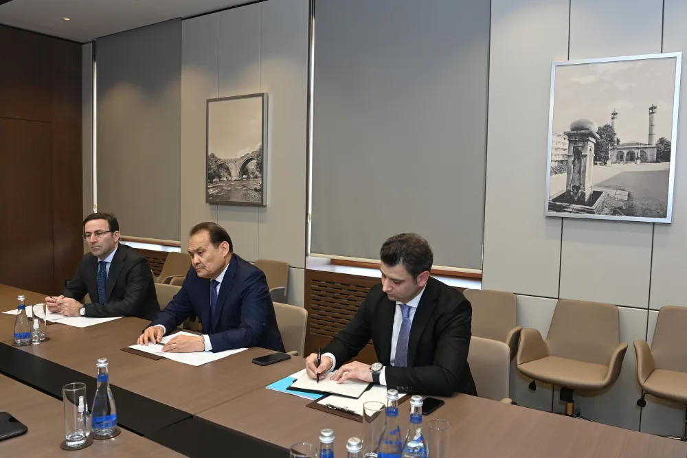 Ceyhun Bayramov Türk Dövlətləri Təşkilatının Baş katibi ilə görüşdü