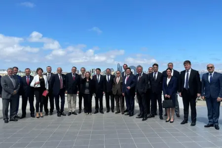 Hikmət Hacıyev Avropa İttifaqına üzv ölkələrin səfirləri ilə görüşdü